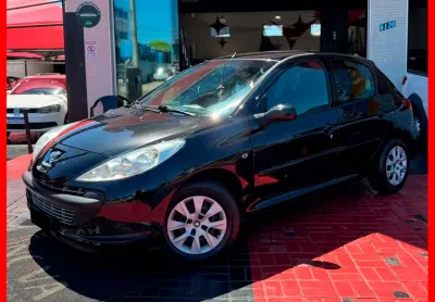 Peugeot 207 xr 1.4 flex 8v 5p 2011