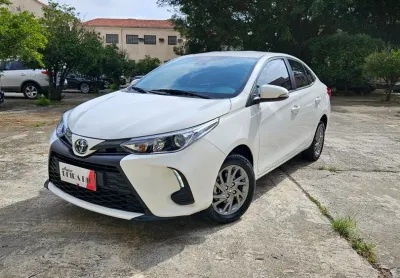 Toyota yaris sedan xs aut flex | 2025 - 4.900 km