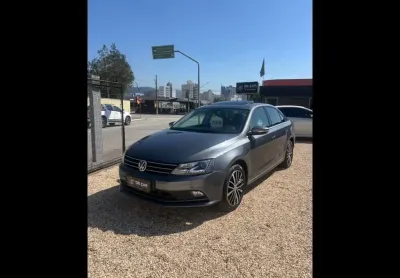 Volkswagen jetta highline 2.0 tsi 16v 4p tiptronic