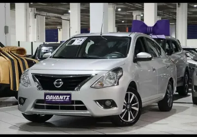 Nissan versa flex automático