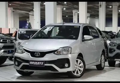 Toyota etios xls 1.5 flex automático 2018