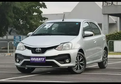 Toyota Etios Hatch Flex Automático