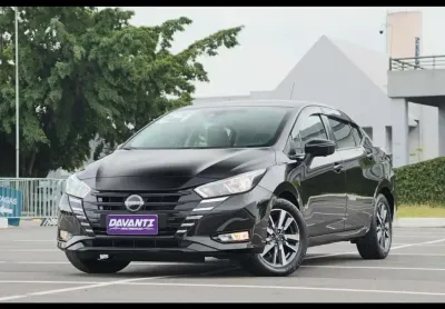 Nissan Versa Flex Automático