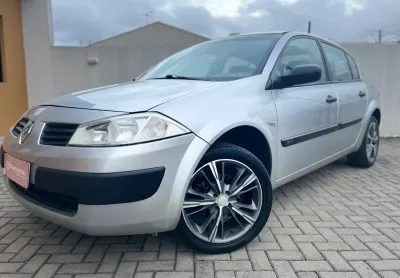 Excelente custo benefício renault megane completo com motor 1.6 