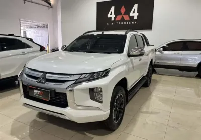 Mitsubishi L200 TRITON 2.4 16V TURBO DIESEL SPORT HPE CD 4P 4X4 AUTOMÁTICO