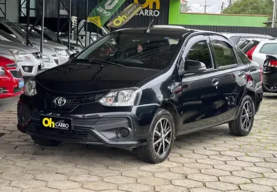 Toyota etios sedan x plus 1.5 at 2020