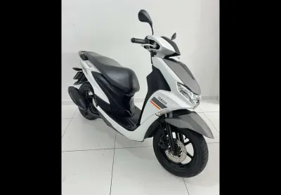 Yamaha fluo 125 2024