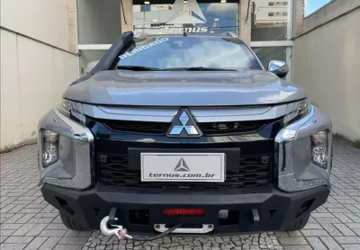 Mitsubishi l200 triton 2.4 16v turbo sport hpe-s cd 4x4 - 2022/2023