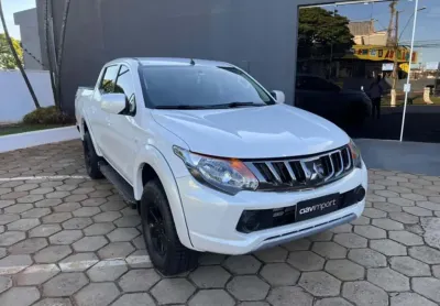 Mitsubishi l200 triton 2.4 16v turbo diesel sport gls cd 4p 4x4 automático