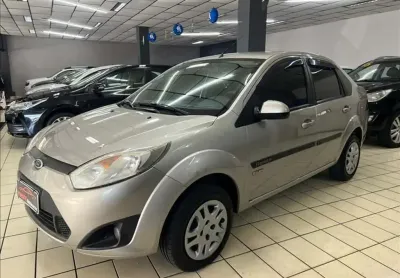 Ford fiesta 1.6 mpi sedan 8v - 2011/2012