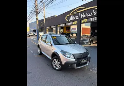 RENAULT SANDERO 1.6 Stepway 8V - 2013/2014