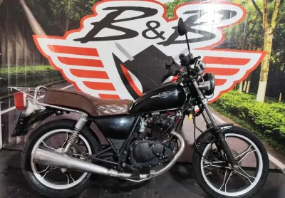 Suzuki intruder 125 2010