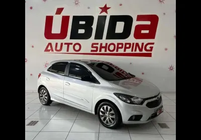 Chevrolet onix joy black 2021