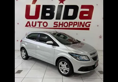 Chevrolet onix 1.4at lt 2015