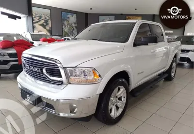 Ram Classic 2023 5.7 v8 gasolina laramie cd 4x4 automático