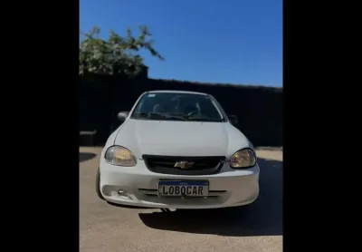Chevrolet classic 1.0 super classic sedan