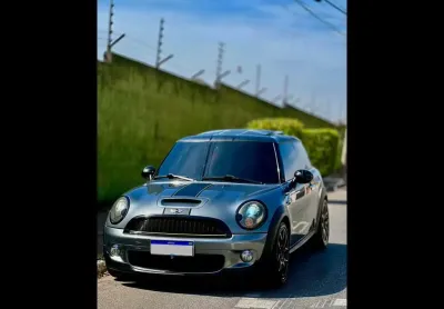 Mini cooper john cooper works 1.6 (aut)