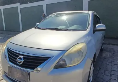 Versa 2014 sv 1.6 flex / gnv - completo