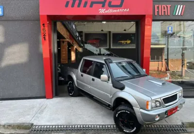 Mitsubishi l200 2.5 gls 4x4 cd 8v turbo diesel 4p manual
