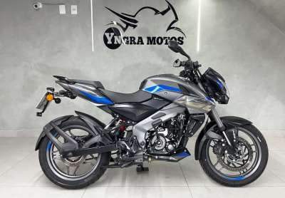 Bajaj dominar 160