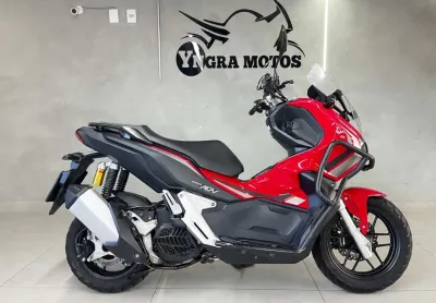 Honda adv 150