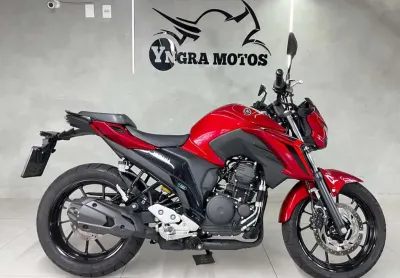 Yamaha fz25 250 fazer connected