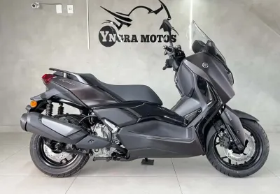 Yamaha xmax 300 connected 