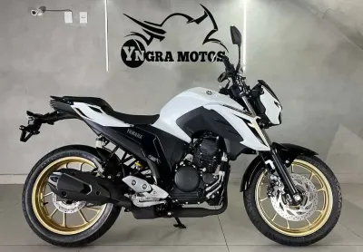 Yamaha fz25 250 fazer connected