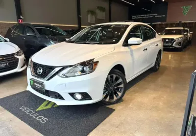 Nissan sentra 20sl cvt 2018