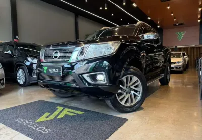 Nissan frontier leatx4 2017