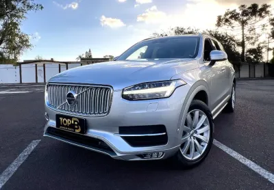 Volvo xc90 d5 momentum 7 lugares awd 2017  