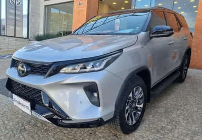 Toyota hilux sw4 2.8 srx diamond 4x4 turbo