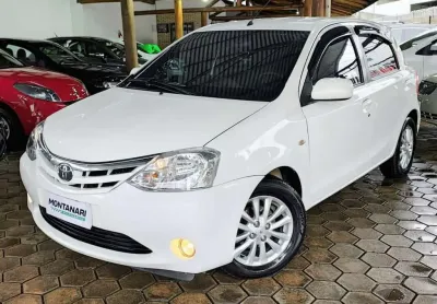 Toyota etios xls 1.5 flex mec - branca - 2013/2013