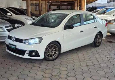 Volkswagen voyage trendline 1.6 t.flex 8v 4p  - branca - 2017/2017