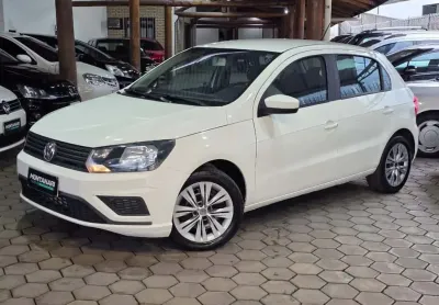 Volkswagen Gol 1.6 MSI Flex 8V 5p  - Branca - 2021/2022