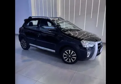Etios cross 1.5 flex 16v 5p mec.