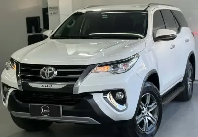 Toyota hilux sw4 srv 4x2 2.7 flex 16v aut.