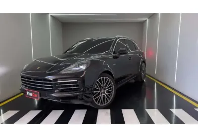 Porsche cayenne 2021 3.0 v6 e-hybrid awd tiptronic s