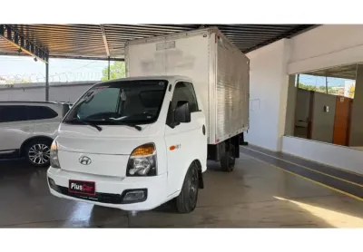 Hyundai hr 2014 2.5 longo com caçamba 4x2 16v 130cv turbo intercooler diesel 2p manual