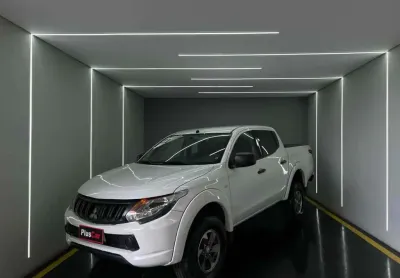 Mitsubishi l200 triton 2022 2.4 16v turbo diesel sport gls cd 4p 4x4 automático