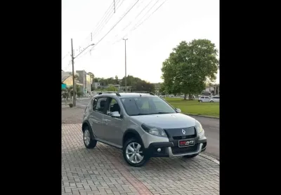 Renault sandero stepway hi-power 1.6 8v 5p - prata - 2013/2013