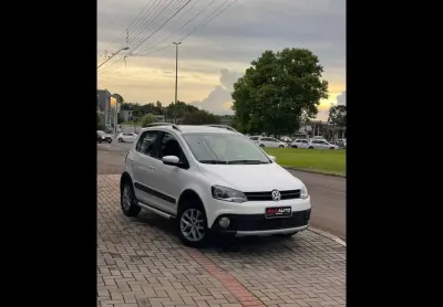 Volkswagen crossfox 1.6 mi total flex 8v 5p  - branca - 2012/2013