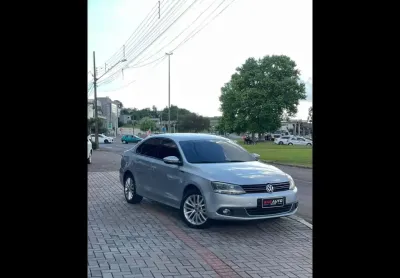 Volkswagen jetta highline 2.0 tsi 16v 4p tiptronic  - prata - 2011/2012