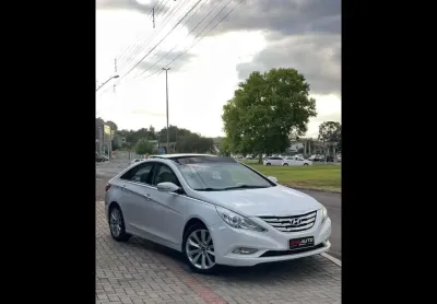 Hyundai Sonata 2.4 16V 182cv 4p Aut.  - Branca - 2012/2013