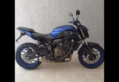 Yamaha mt-07 abs 2023