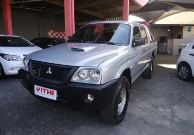 Mitsubishi l200 gl 4x4 2.5 2010