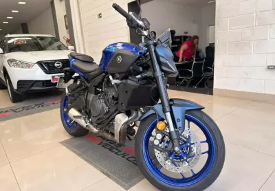 Yamaha mt-07 gasolina manual