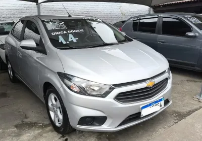 Onix lt 1.4 automático 4 cilindros