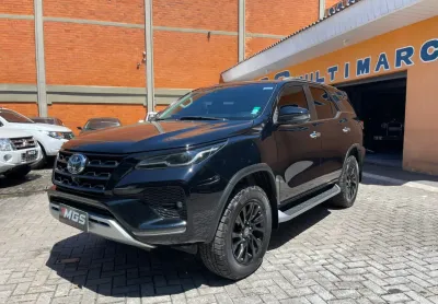 Toyota hilux sw4 srx 7 lugares completa - sem restrições - 2022/2022