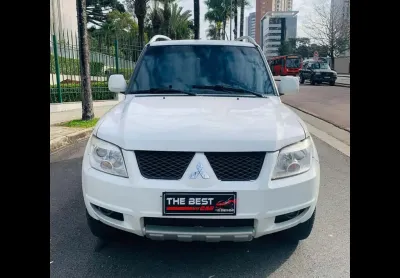 Mitsubishi pajero tr4 fl 2wd hp 2013